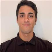Studente magistrale di economia politica e statistica in lingua inglese, diversa esperienza nelle ripetizioni con buoni risultati.